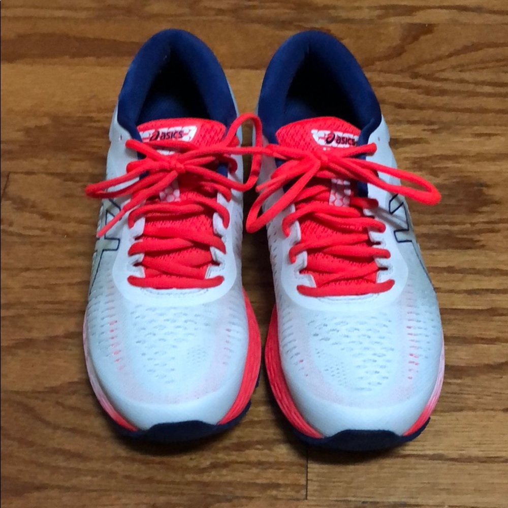ASICS Sneakers